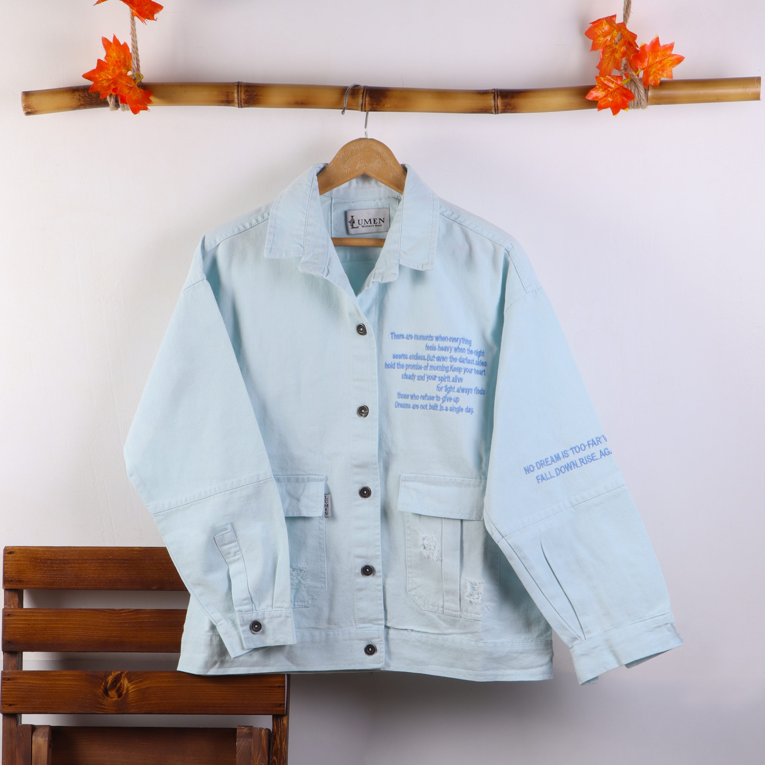 کت زاپ دار طرح گلدوزی زنانه