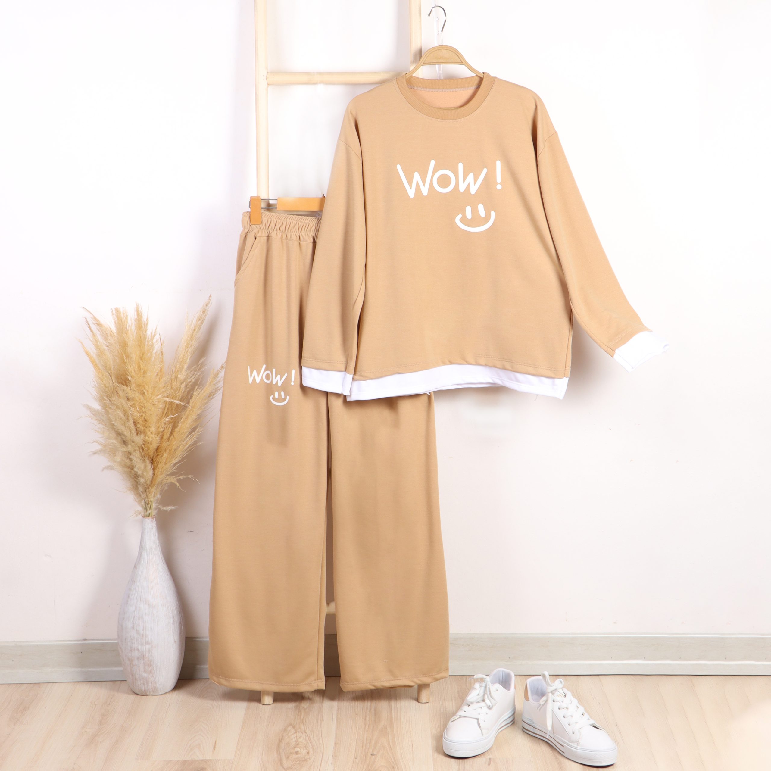 ست دو تیکه بلوز و شلوار لانگ مدل نوار سفید